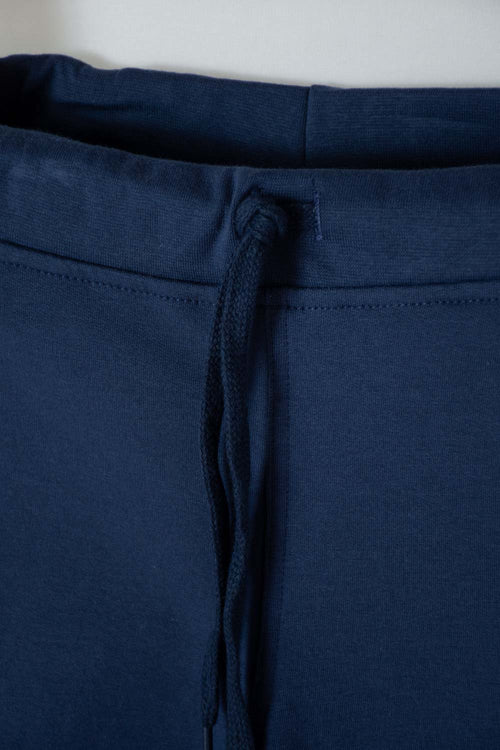 Card slide image -  JOGGER DE MIC  CON CORDÓN AZUL PARA NIÑO