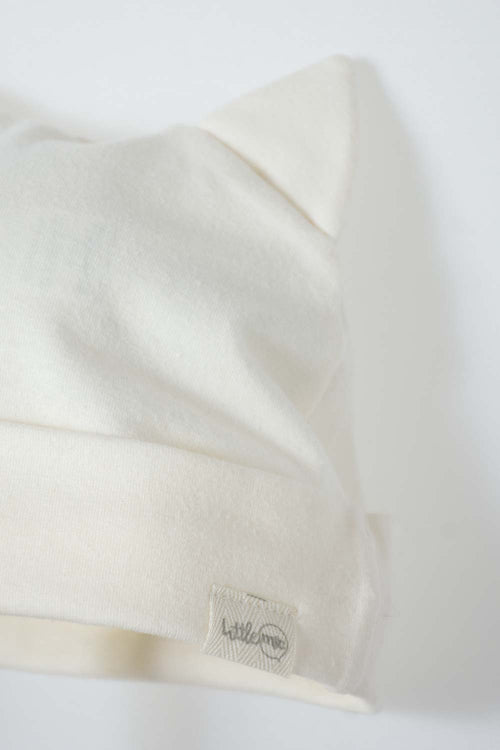 Card slide image -  DÚO DE GORROS MARFIL Y ROSA CON OREJITAS PARA BEBÉ NIÑA