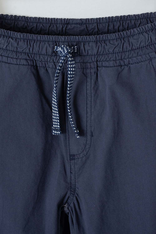 Card slide image -  JOGGER DE MIC CON CORDÓN AZUL PARA NIÑO