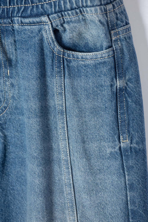 Card slide image -  JEAN DE MIC CON CORDÓN AZUL PARA NIÑA