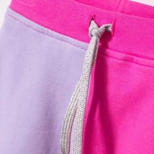 Card slide image -  CONJUNTO DE SNOOPY BUZO Y PANTALÓN TRICOLOR PARA BEBÉ NIÑA