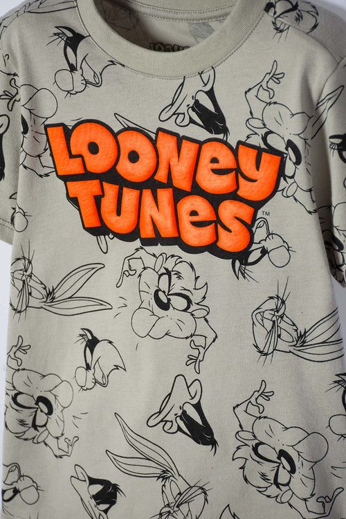 Card slide image -  CAMISETA LOONEY TUNES MANGA CORTA VERDE ACEITUNA PARA BEBÉ NIÑO