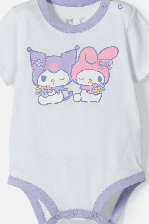 Card slide image -  BODY DE MY MELODY & KUROMI BLANCO CON BROCHES EN ENTREPIERNA PARA BEBÉ NIÑA