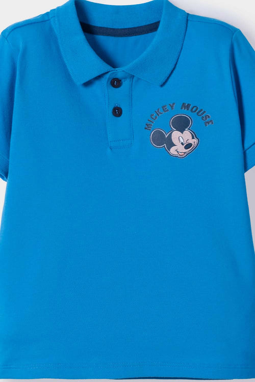 Card slide image -  CAMISETA TIPO POLO DE MICKEY MOUSE AZUL TIPO POLO PARA NIÑO 2T A 5T