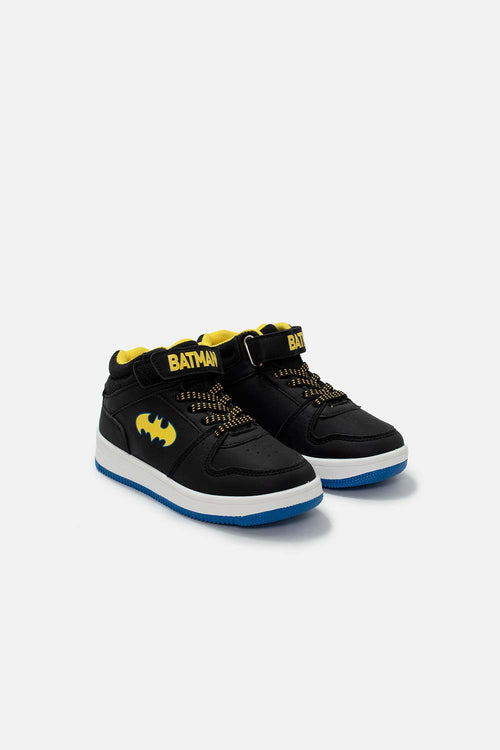 Card slide image -  TENIS DE BATMAN NEGROS Y AMARILLO PARA NIÑO
