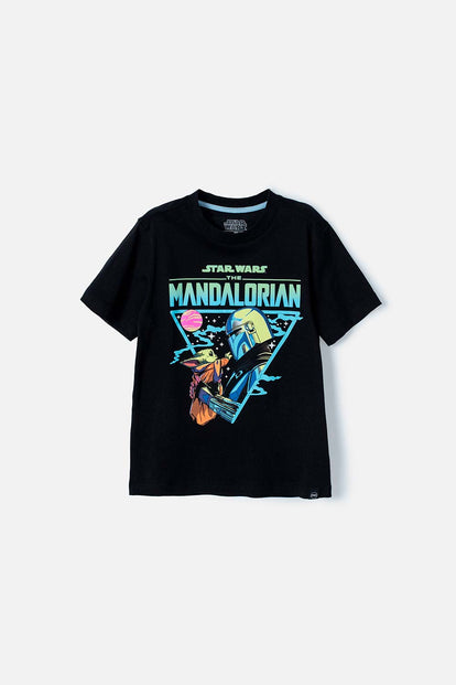 CAMISETA DE MANDALORIAN CUELLO REDONDO NEGRA PARA NIÑO