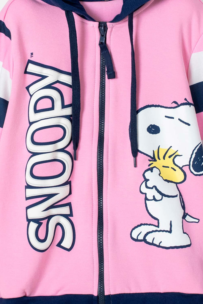¡Llénate de Alegría con la Adorable Ropa de Snoopy! – MIC Ecuador