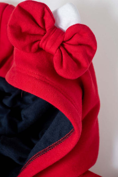 BUZO DE HELLO KITTY ROJO Y AZUL CON CAPUCHA/ABIERTO PARA NIÑA