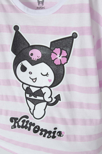 CAMISETA DE KUROMI ROSADA Y BLANCA CON DISEÑO A RAYAS PARA NIÑA