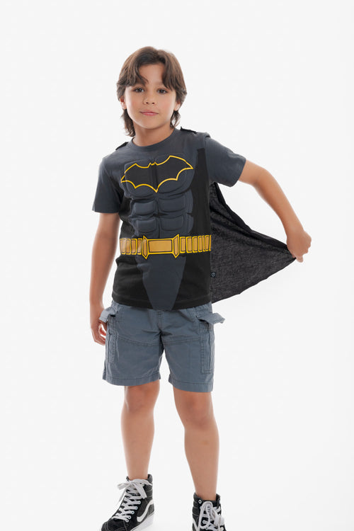 CAMISETA DE BATMAN CON CAPA GRIS Y NEGRO PARA NIÑO