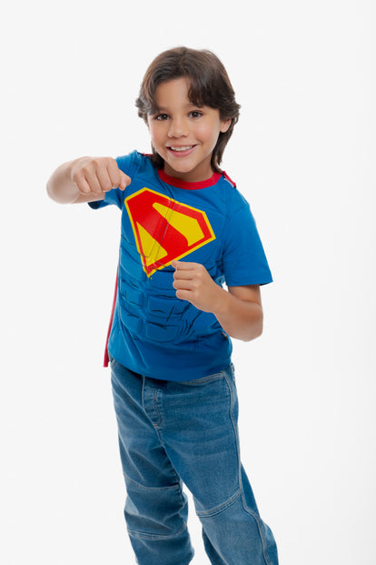 CAMISETA DE SUPERMAN CON CAPA AZUL Y ROJO PARA NIÑO