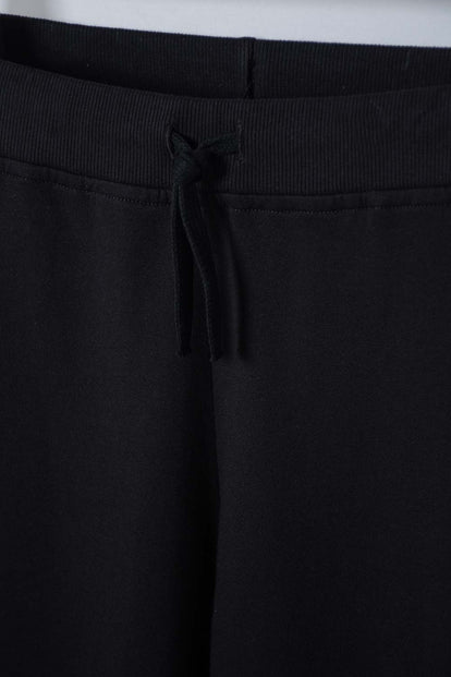 CONJUNTO DE TOY STORY CON JOGGER MARFIL Y NEGRO PARA NIÑO