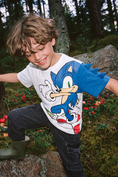 CAMISETA DE SONIC MANGA CORTA BLANCO PARA NIÑO