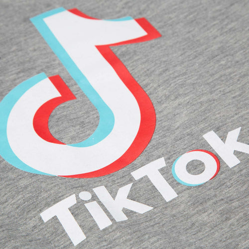 CAMISETA DE MIC MANGA CORTA GRIS PARA TEEN NIÑA