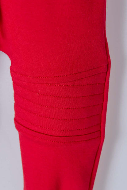  JOGGER LITTLEMIC CON CORDÓN ROJO PARA BEBÉ NIÑO