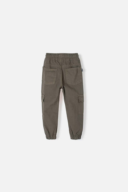JOGGER DE LITTLEMIC CON CORDÓN VERDE MILITAR PARA NIÑO 2T A 5T