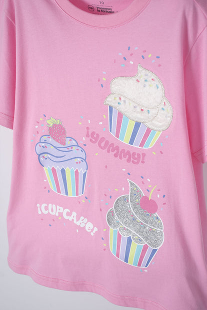 CAMISETA MIC ROSADA DE DISEÑO CLÁSICO PARA NIÑA