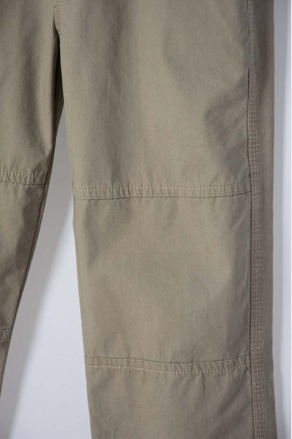 JOGGER DE MIC CON CORDON VERDE PARA NIÑO
