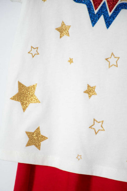 CAMISETA DE LA MUJER MARAVILLA MARFIL MANGA CORTA PARA NIÑA 2T A 5T