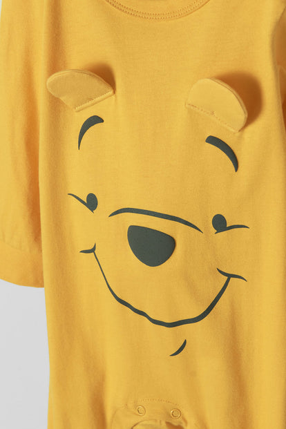 PIJAMA DE WINNIE THE POOH MOSTAZA PARA BEBÉ NIÑO