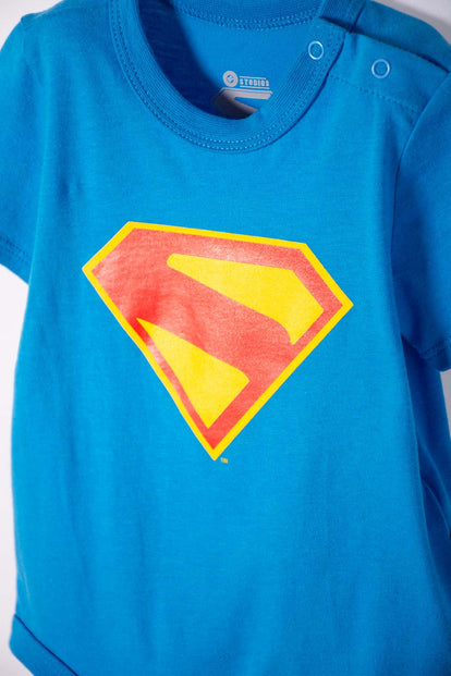  BODY DE SUPERMAN CON BROCHES AZUL PARA BEBÉ NIÑO