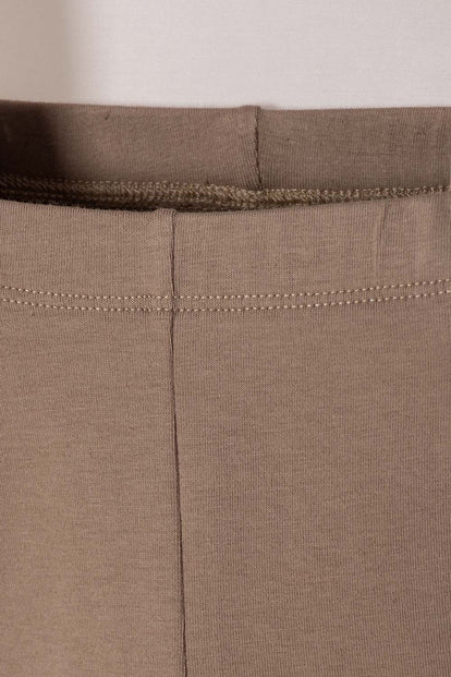CONJUNTO DE BAMBI PANTALÓN LARGO ALMENDRA PARA BEBÉ NIÑA