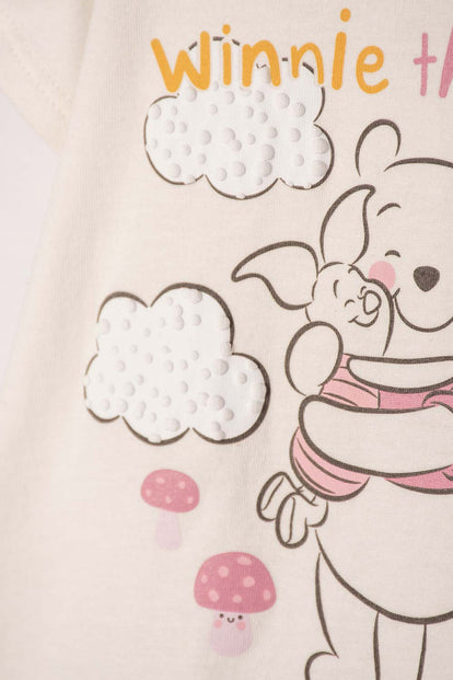 CONJUNTO DE WINNIE THE POOH MARFIL PARA BEBÉ NIÑA