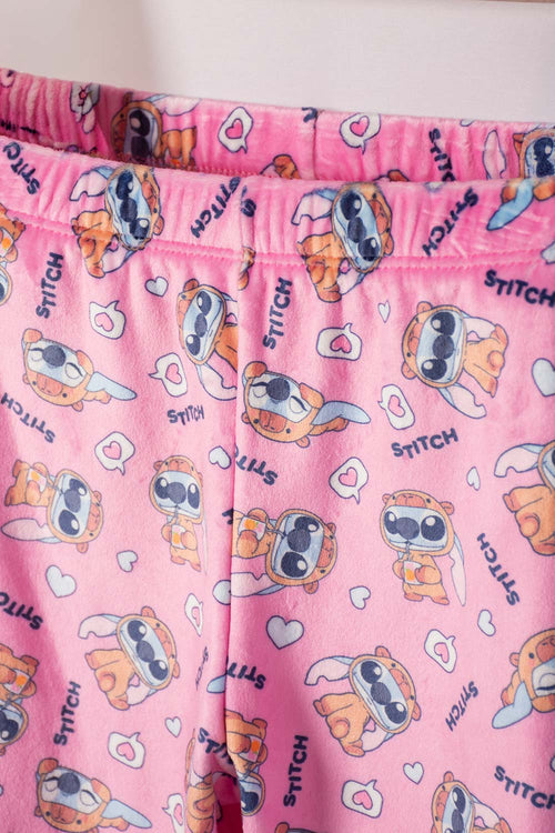 PIJAMA DE STITCH Y CAPYBARA PANTALÓN LARGO ROSADO PARA NIÑA 2T A 6T